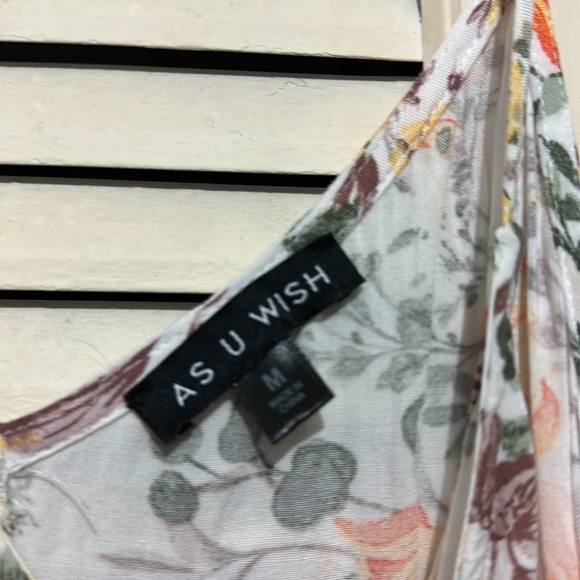 Dress - Picture 4 of 4